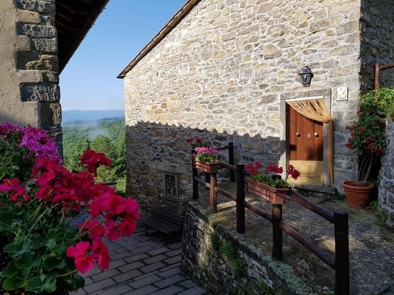Borgo Tramonte Hotel Pratovecchio Exterior photo
